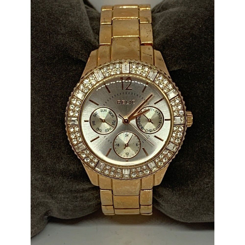 Relic ZR15741 Women's Rose Gold Alloy Analog Silver Dial Quartz Wrist Watch E487